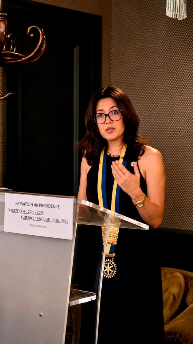 🎉 Une nouvelle année commence au Rotary Club Paris Quai d’Orsay !Le 25 juin, notre club a vécu un moment fort avec la traditionnelle soirée de passation de présidence.À cette occasion, Philippe Cerf a transmis la présidence à Florence Trinquier, ouvrant une nouvelle année placée sous le signe d’une ambition partagée :Rassembler. Grandir. Agir.Cette soirée a également été l’occasion de mettre à l’honneur plusieurs membres distingués Paul Harris Fellow pour leur engagement exemplaire au service du club :
🏅 Catherina Aikaterini
🏅 Arnaud Basseville
🏅 Vittorio Aversano
🏅 Florence TrinquierNous avons aussi eu le plaisir d’assister à la passation de présidence de notre club partenaire Rotaract Paris Quai d’Orsay, avec le relais transmis par Sahel Cassard à Nadia Jaaiber Dumanois.Merci à toutes les personnes présentes pour cette belle soirée de convivialité, de reconnaissance et de transmission.✨ Une nouvelle année commence… Ensemble, rassemblons, faisons grandir notre club et créons un impact durable.#Rotary #RotaryClub #PassationDePrésidence #PaulHarrisFellow #Rotaract #servirdabordRotary International Rotaract Club Paris Quai d'Orsay Rotary Club Torino Palazzo Reale Rotary Club Milano Sud Ovest Rotary Club Budapest-Margitsziget